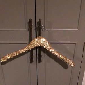 Set of 4 Gold Sequin Hangers
